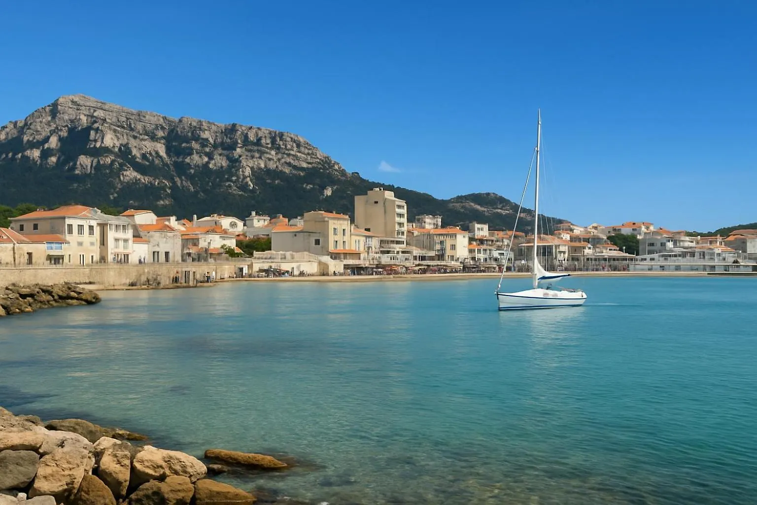 Appartement T4 95M2 Plage Pointe Rouge 10 Min Stade Velodrome Marseilles Frankreich
